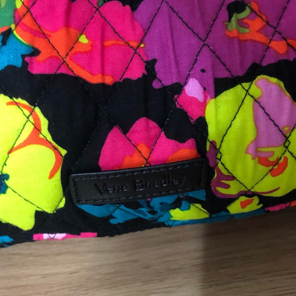 Vera Bradley Large Duffel bag - Picture 4 of 7